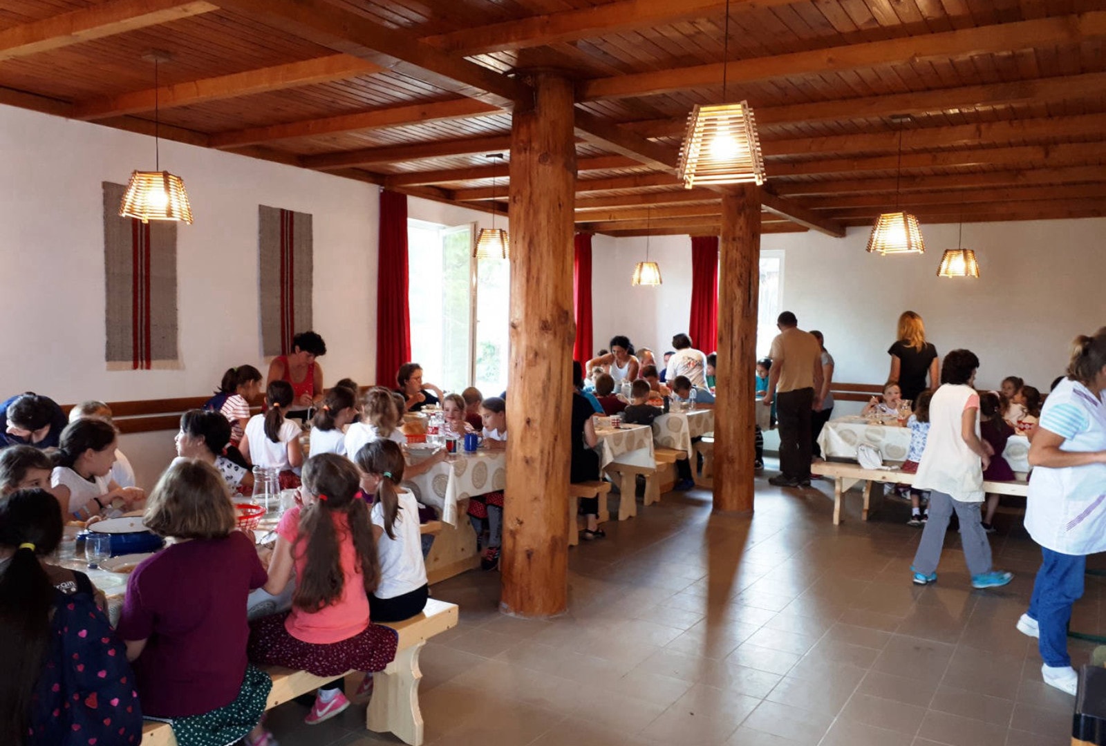 Erweiterung der Küche am Gemeinschaftshaus des Jugenddorfes Erweiterung der Küche am Gemeinschaftshaus des Jugenddorfes